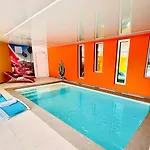 Lägenhet Laguna - Dans Avec Piscine